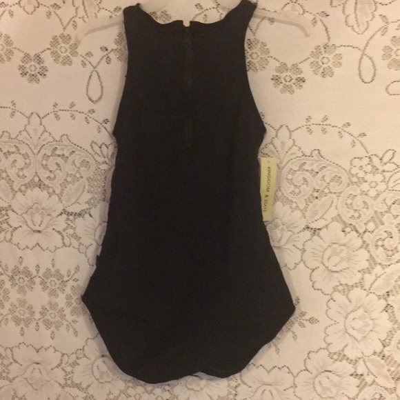 Kingdom & State Ladies 1 Pc Swimsuit NEW Size Small & X Small Cathedral Design - Picture 3 of 4